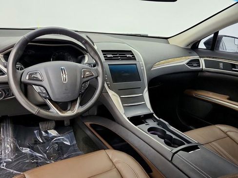 Used 2013 Lincoln MKZ image 13