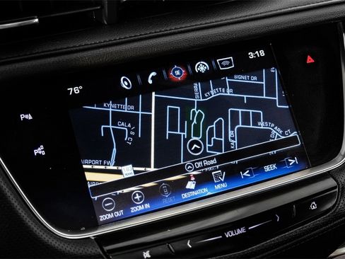 Used 2017 Cadillac XT5 Premium Luxury w/ Driver Assist Package image 20