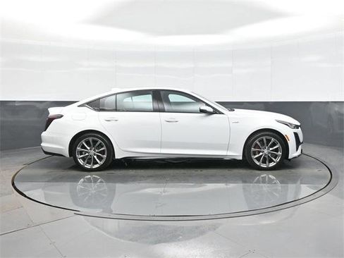 Used 2024 Cadillac CT5 V w/ Super Cruise 2 Package image 8