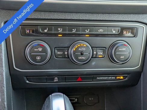 Used 2019 Volkswagen Atlas SE image 30