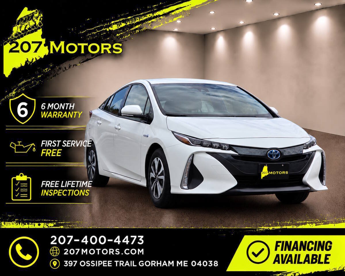 Used 2017 Toyota Prius Prime Premium w/ Carpet Mat Package FWD image 1
