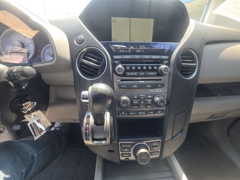 Used 2015 Honda Pilot Touring image 12