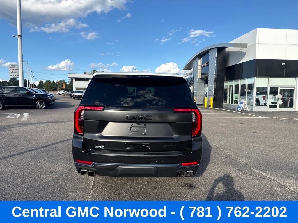Used 2026 GMC Yukon AT4 AWD/4WD image 4