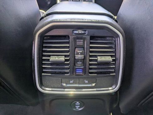 Used 2023 Porsche Macan Turbo AWD/4WD image 18