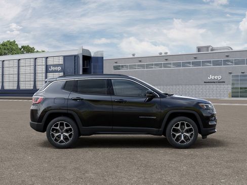 New 2026 Jeep Compass Limited image 21