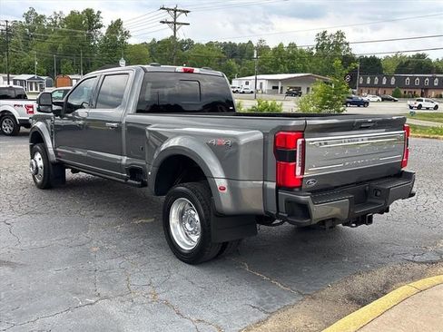 Used 2023 Ford F450 Platinum w/ Camper Package AWD/4WD image 5