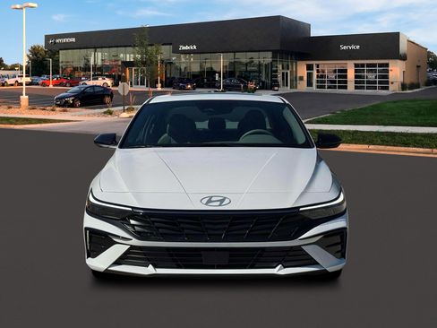 New 2026 Hyundai Elantra SEL Sport Premium image 32
