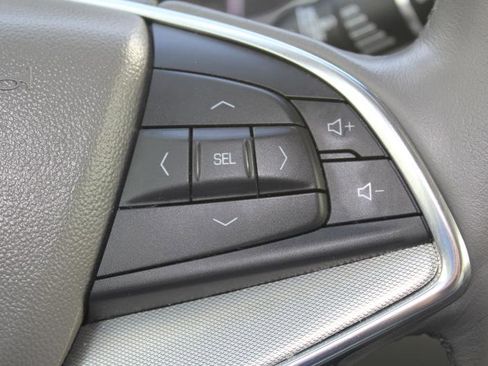 Used 2020 Cadillac XT5 Premium Luxury image 31