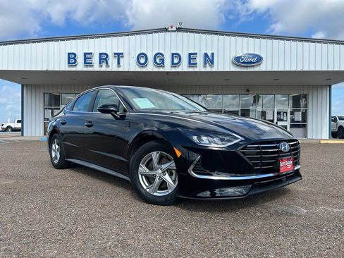 Used 2023 Hyundai Sonata SE FWD image 1