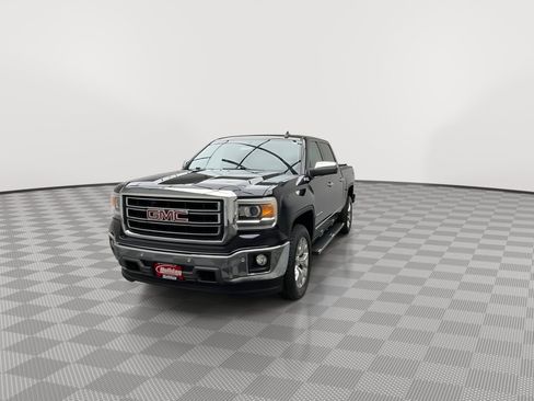 Used 2015 GMC Sierra 1500 SLT w/ SLT Crew Cab Value Package AWD/4WD image 38