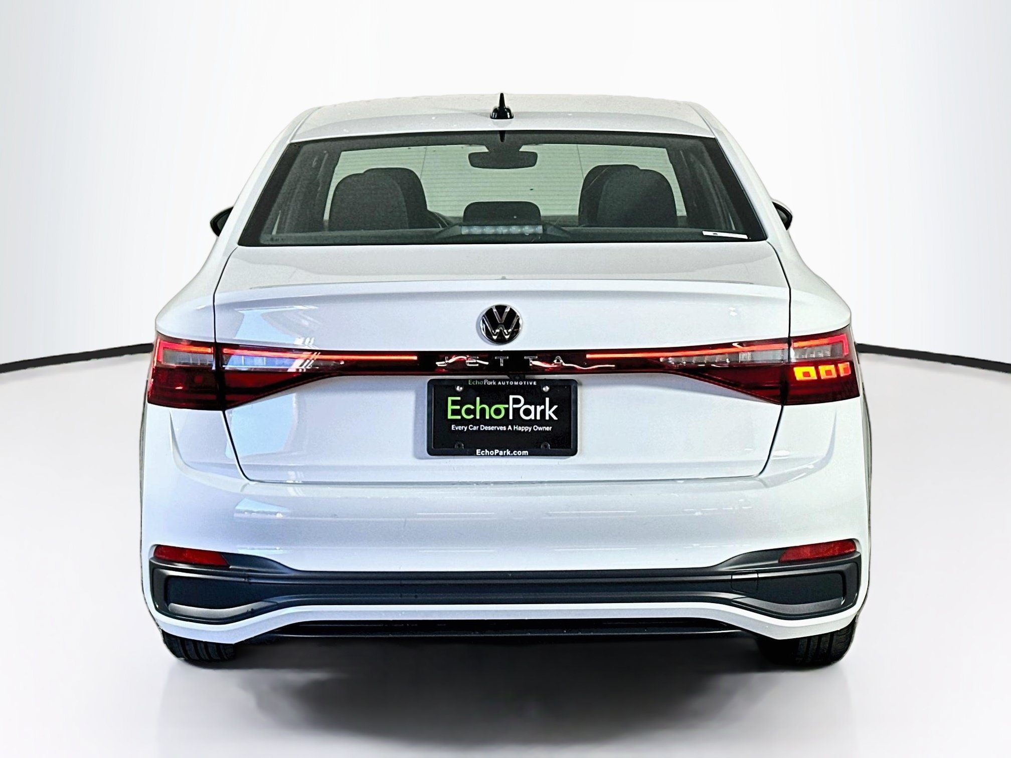 Used 2025 Volkswagen Jetta Sport FWD image 7