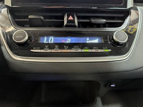 Used 2023 Toyota Corolla LE FWD image 22