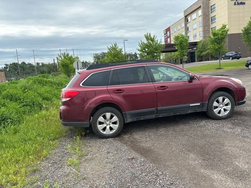 Used 2012 Subaru Outback 2.5i Premium AWD/4WD image 8