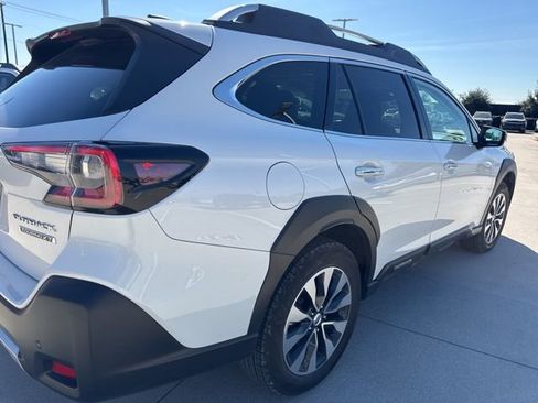 Certified 2025 Subaru Outback Touring XT image 3