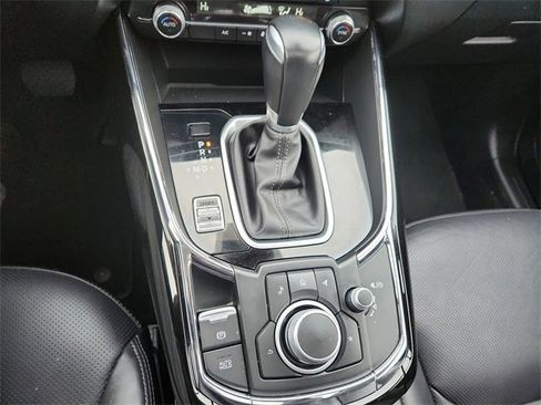 Used 2023 MAZDA CX-9 Touring image 15