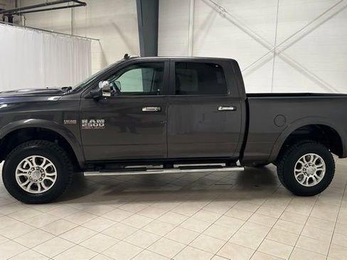 Used 2018 RAM 2500 Laramie w/ Snow Chief Group image 2