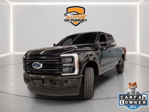 Used 2025 Ford F250 Platinum w/ FX4 Off-Road Package AWD/4WD image 1
