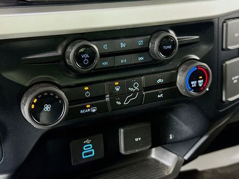 Used 2024 Ford F450 XLT w/ 360-Degree Camera Package image 15