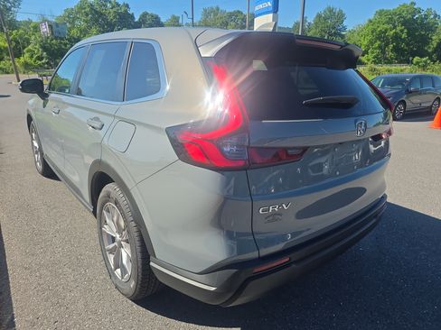 Used 2024 Honda CR-V EX-L image 7