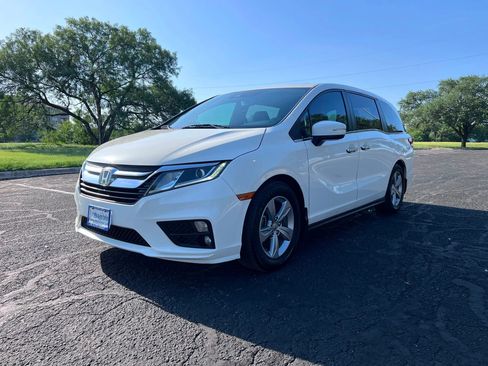 Used 2019 Honda Odyssey EX-L image 3