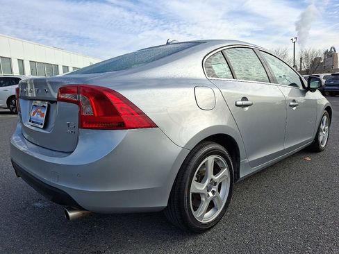 Used 2013 Volvo S60 T5 image 6