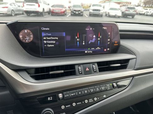 Used 2019 Lexus ES 350 w/ Premium Package image 19