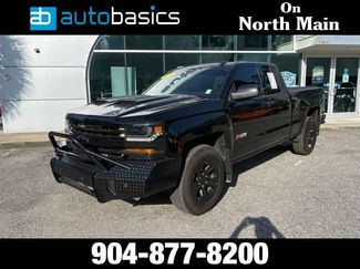 Used 2017 Chevrolet Silverado 1500 LT w/ Midnight Edition AWD/4WD video 1