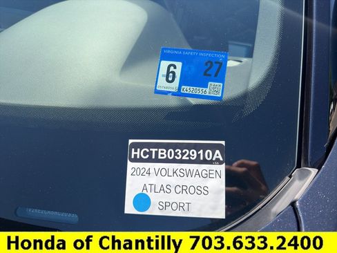 Used 2024 Volkswagen Atlas Cross Sport SE AWD/4WD image 36
