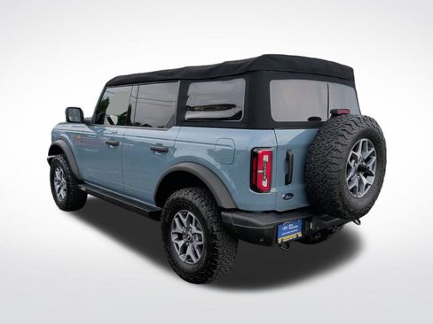 Certified 2022 Ford Bronco Badlands AWD/4WD image 5