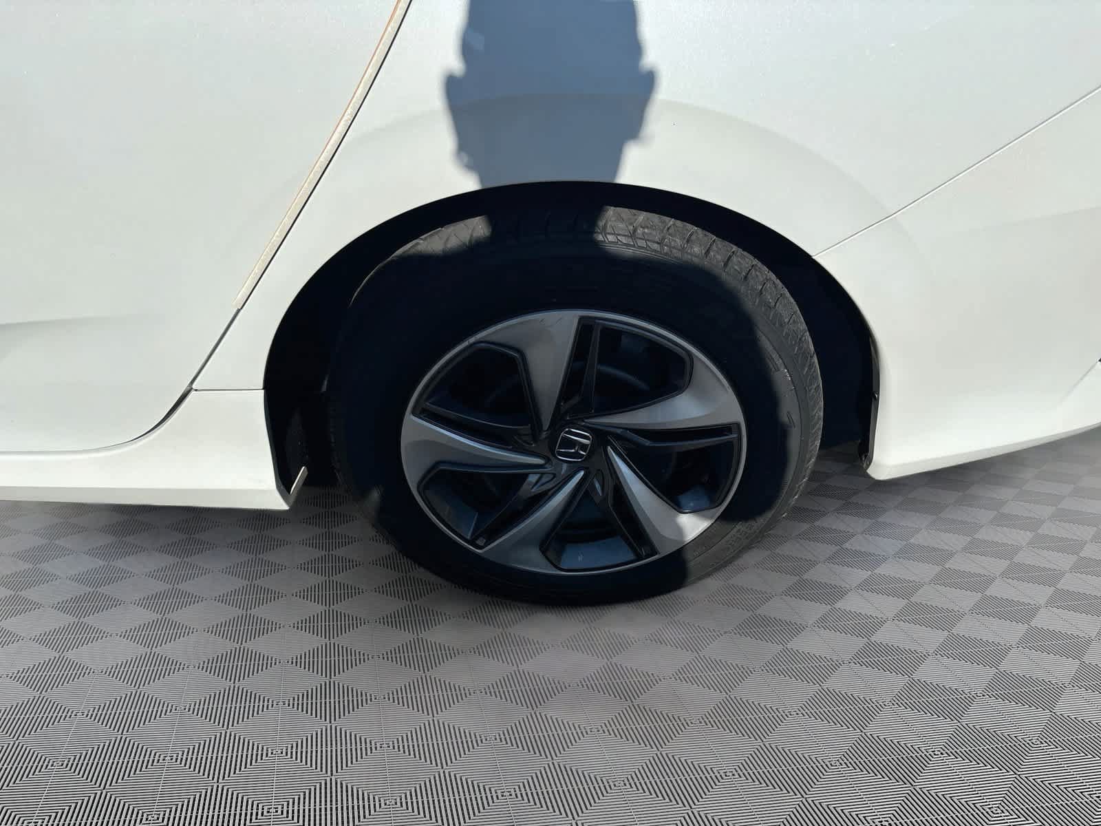 Used 2020 Honda Civic LX image 28