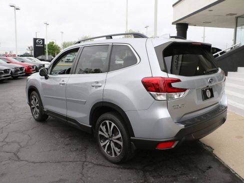 Used 2019 Subaru Forester Limited w/ Popular Package #3 image 3