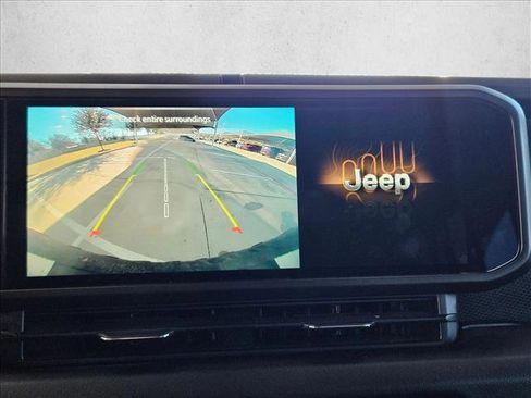 Used 2024 Jeep Wrangler Unlimited Rubicon w/ Safety Group image 12