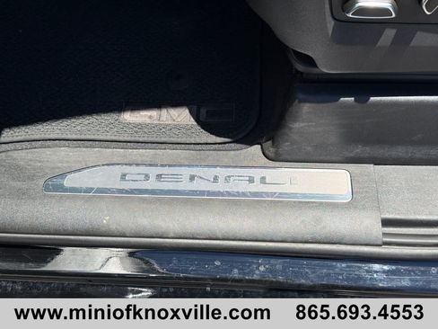 Used 2023 GMC Sierra 1500 Denali w/ Denali Reserve Package AWD/4WD image 17