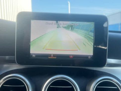 Used 2017 Mercedes-Benz C 300 Sedan image 33