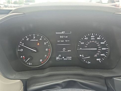 Used 2025 Subaru Forester AWD/4WD image 22
