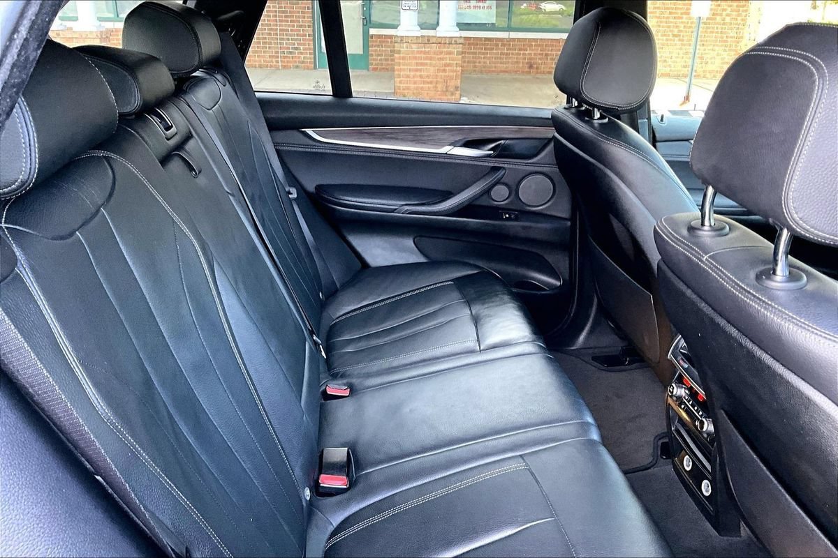 Used 2017 BMW X5 xDrive35i AWD/4WD image 12