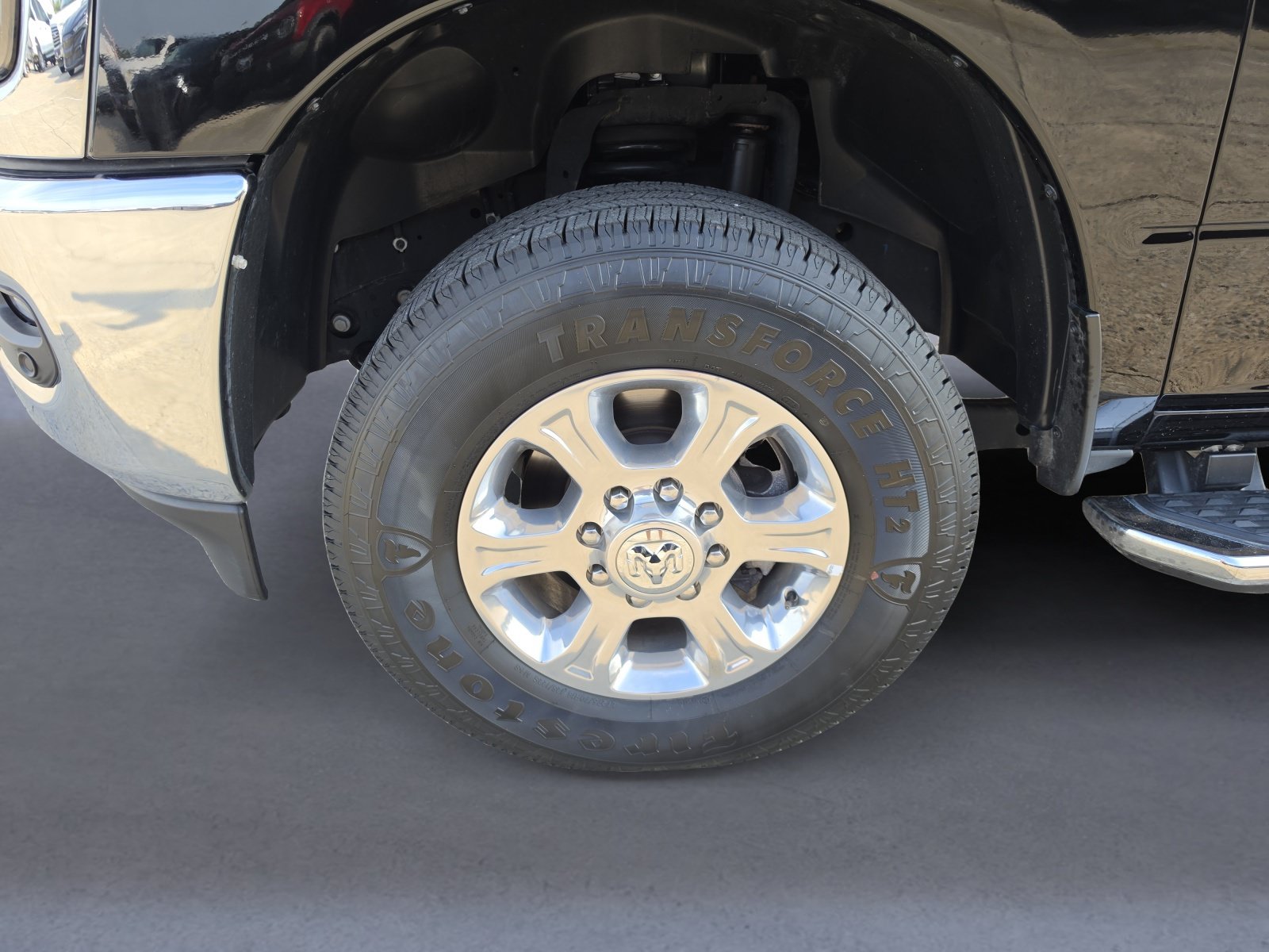 Used 2025 RAM 2500 Big Horn AWD/4WD image 6