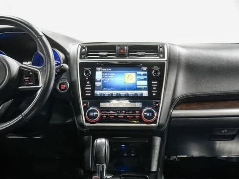 Used 2018 Subaru Outback 2.5i Limited w/ Popular Package #2 image 13
