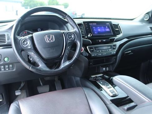 Used 2022 Honda Ridgeline Black Edition image 18