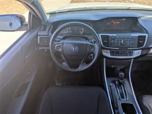 Used 2015 Honda Accord Sport image 15