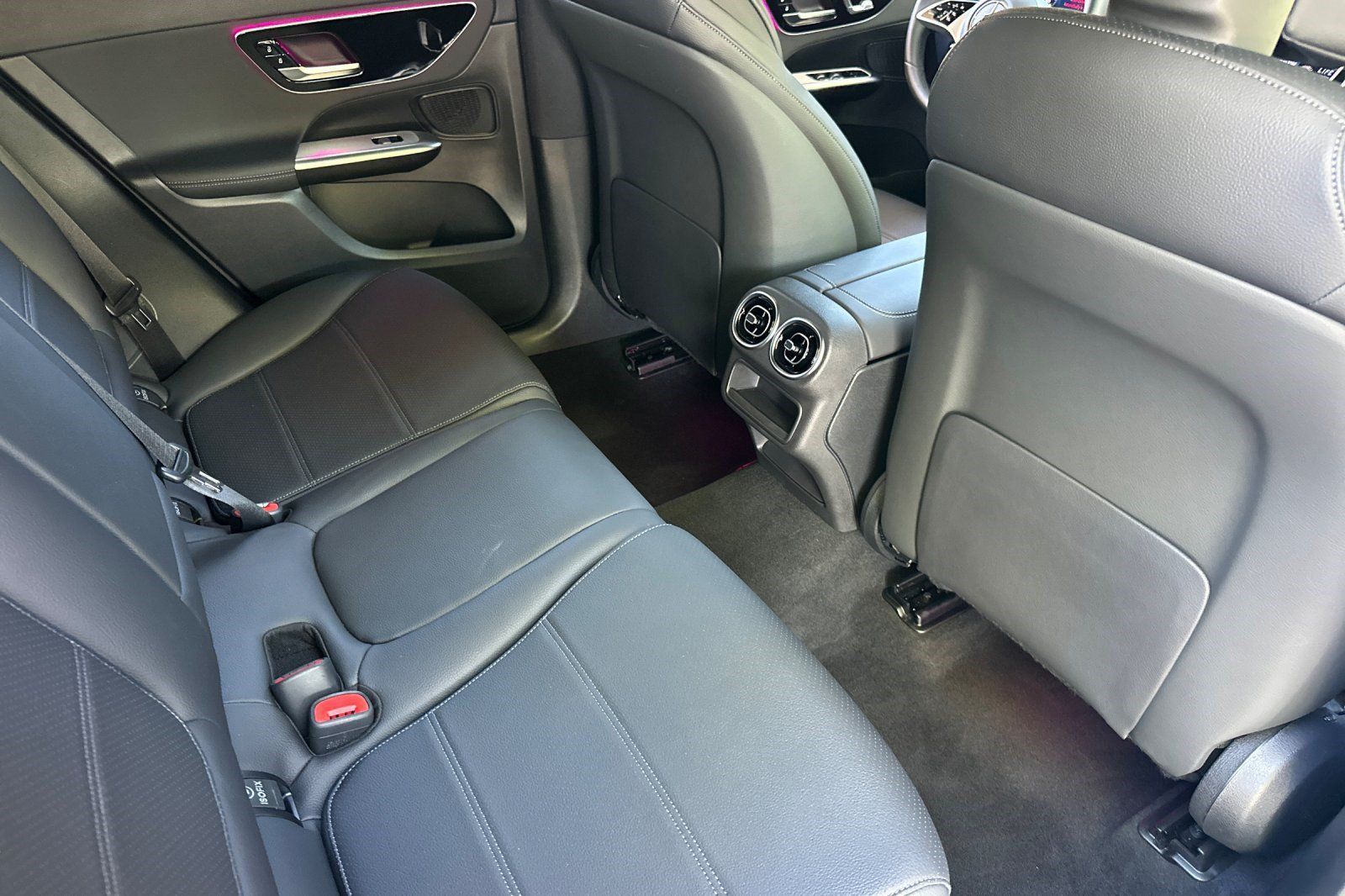 Certified 2025 Mercedes-Benz GLC 350e 4MATIC image 36
