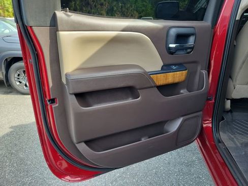 Used 2018 GMC Sierra 1500 SLT image 26