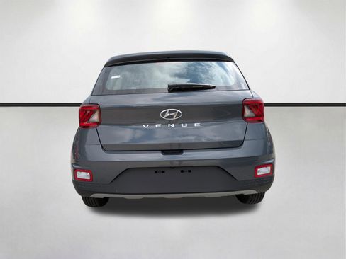 New 2026 Hyundai Venue SE FWD image 6