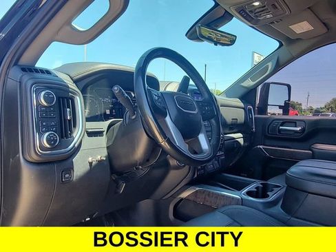 Certified 2023 GMC Sierra 3500 Denali w/ Denali Black Diamond Edition AWD/4WD image 10