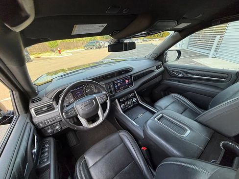 Used 2021 GMC Yukon Denali AWD/4WD image 28