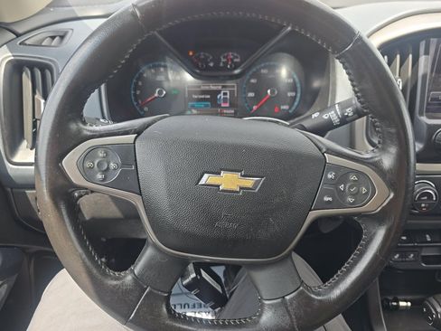 Used 2016 Chevrolet Colorado Z71 RWD image 5