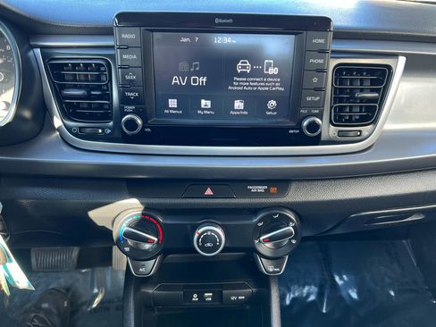 Used 2019 Kia Rio S FWD image 19