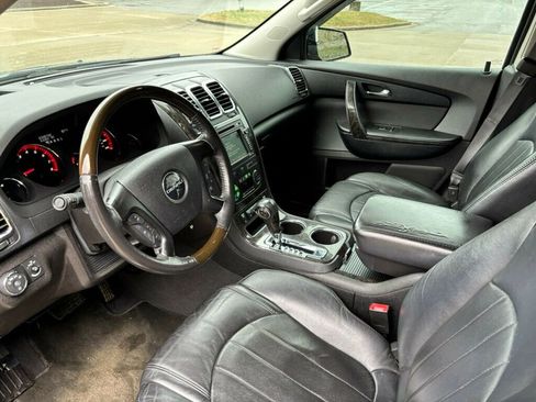 Used 2011 GMC Acadia Denali image 10