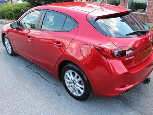 Used 2018 MAZDA MAZDA3 Sport FWD image 7