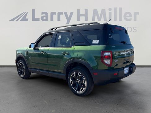 New 2025 Ford Bronco Sport Outer Banks image 3